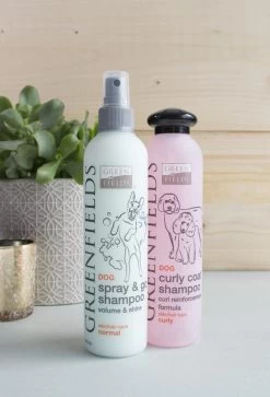 Greenfields Labradoodle Vacht Verzorgingsset - Shampoo En Anti-Klit Spray Voor Langharige Of Krullende Vacht -Pet Care Verkoop 817x1200